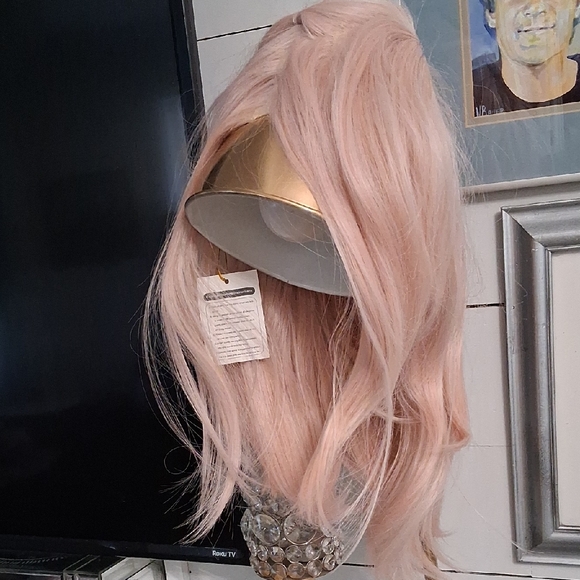 H &H Other - Light Pink WIG